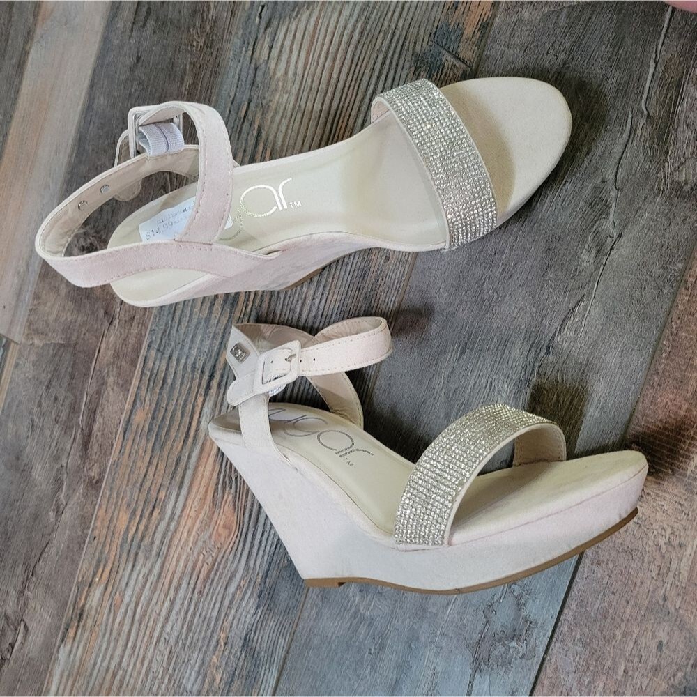Sugar Women's Special Occasion Chili Nude Wedge Dress Sandals. Size10